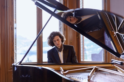 Leonhard Dering - Pianist - Foto: Tommy Bugner